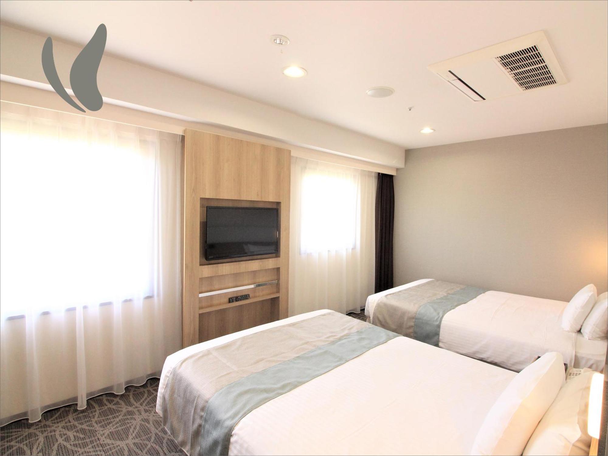 Almont Hotel Naha Omoromachi Екстер'єр фото
