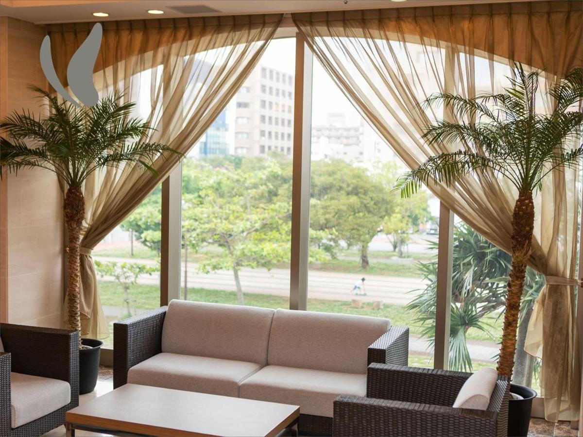 Almont Hotel Naha Omoromachi Екстер'єр фото