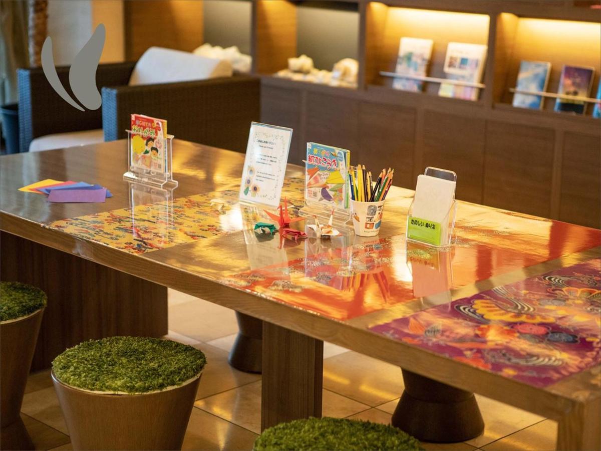 Almont Hotel Naha Omoromachi Екстер'єр фото
