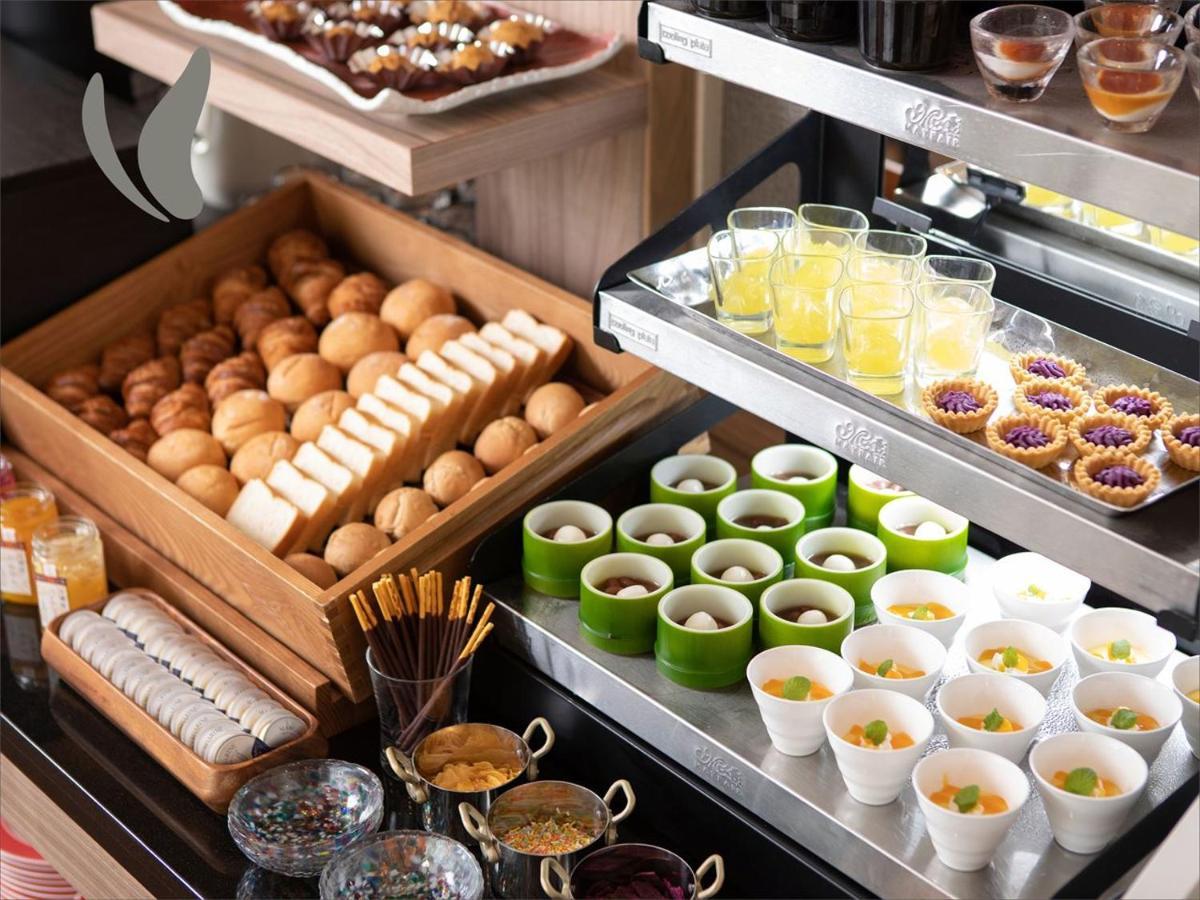 Almont Hotel Naha Omoromachi Екстер'єр фото