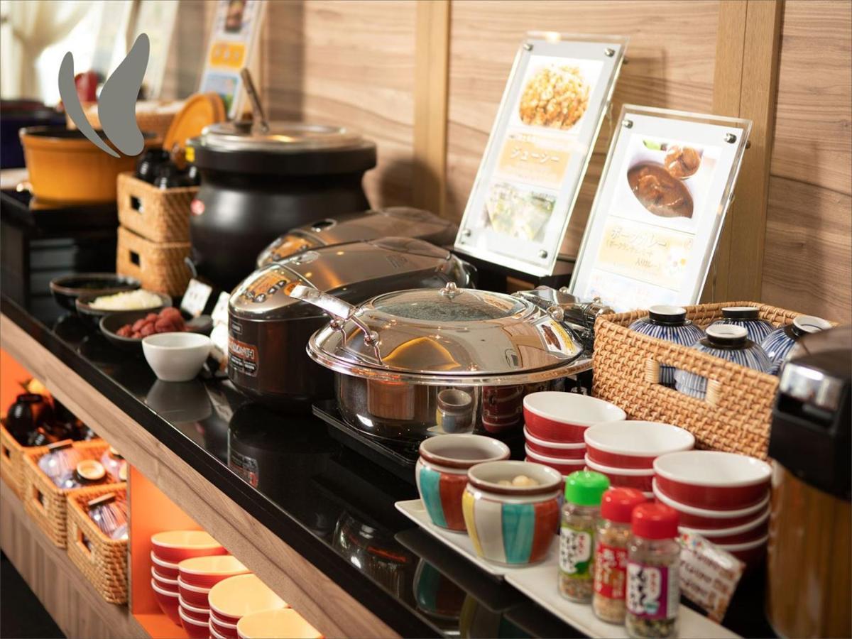Almont Hotel Naha Omoromachi Екстер'єр фото